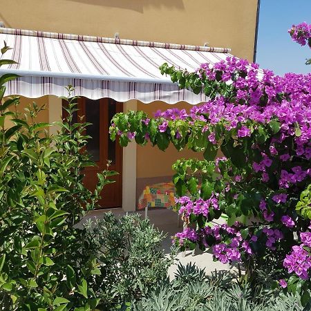 Apartman Mi Nerezine Zewnętrze zdjęcie