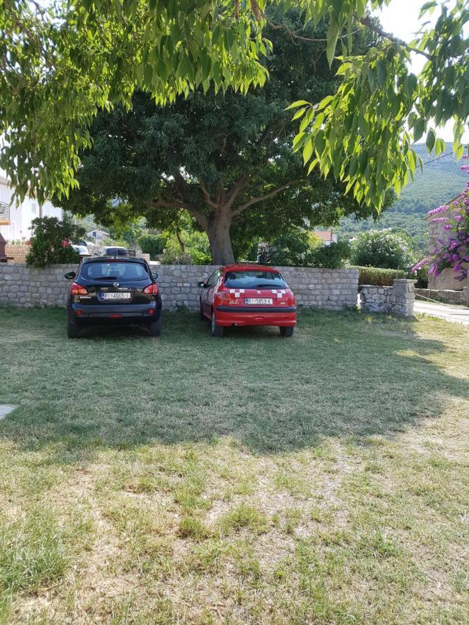 Apartman Mi Nerezine Zewnętrze zdjęcie